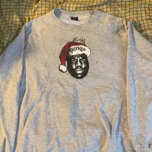 Grey crew neck sweatshirt
